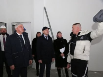 Строящиеся по нацпроектам объекты проверил глава региона