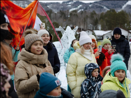 На курорте Сбера Манжерок открылся «Снежный город»