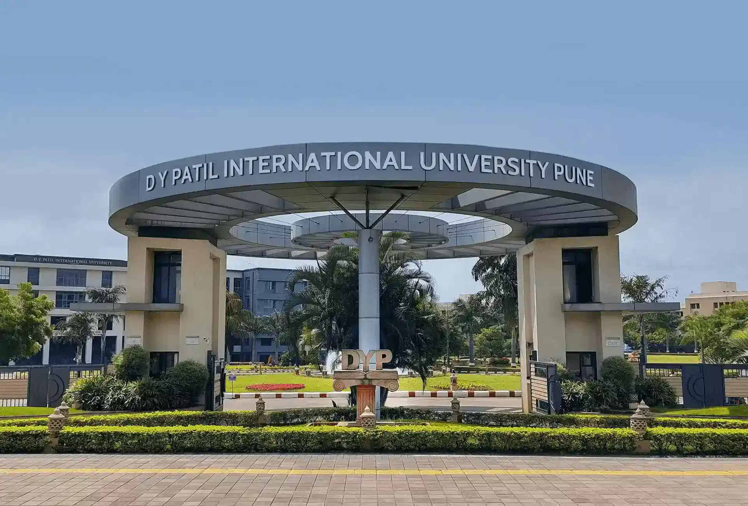 Dr DY Patil Vidyapeeth college image