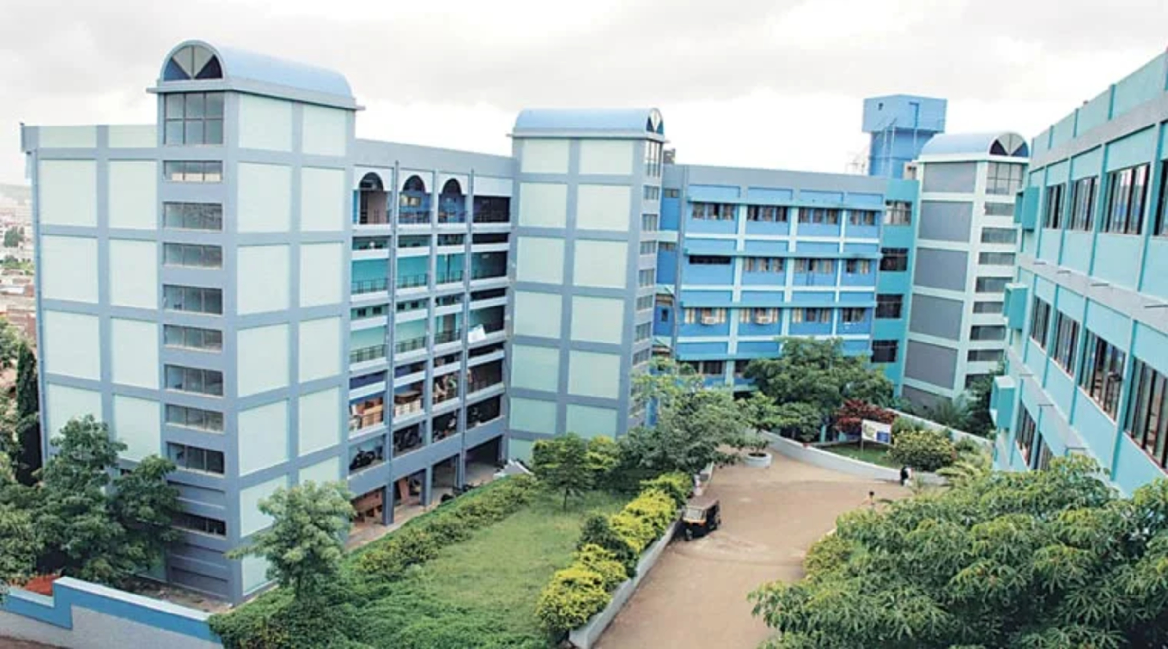 Vishwakarma University college image