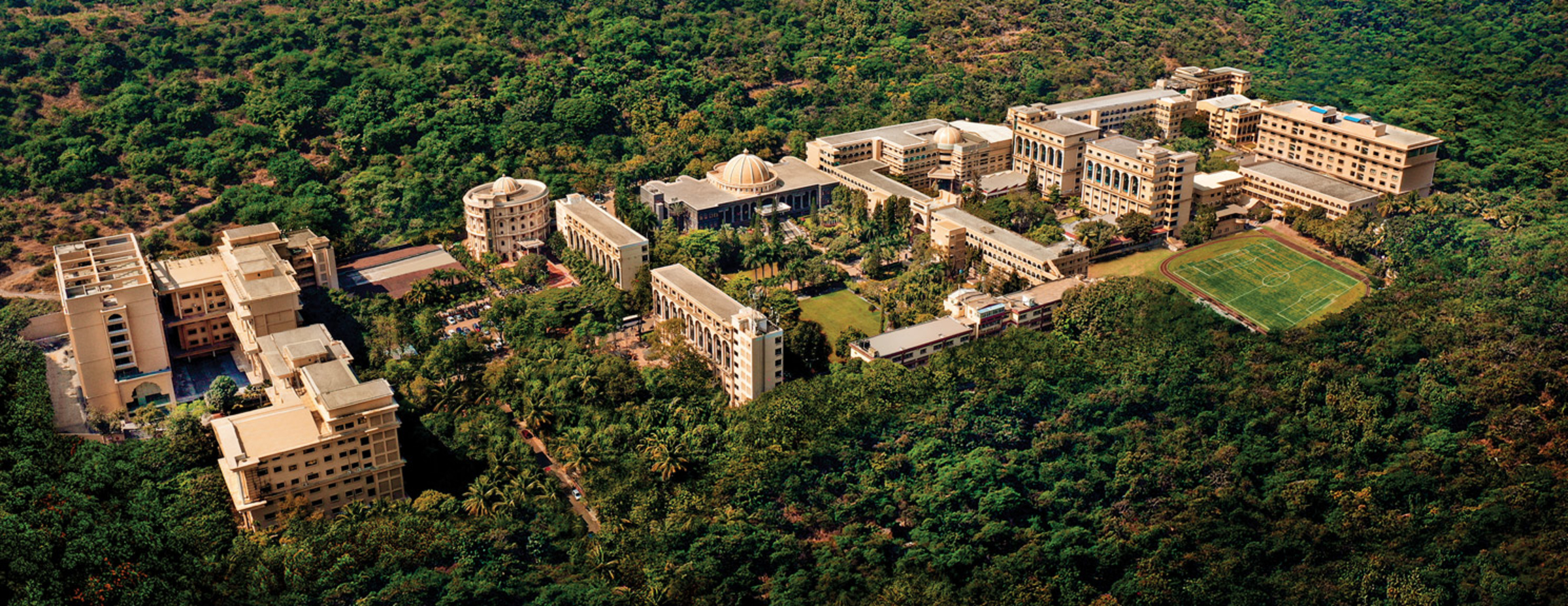 MIT World Peace University college image