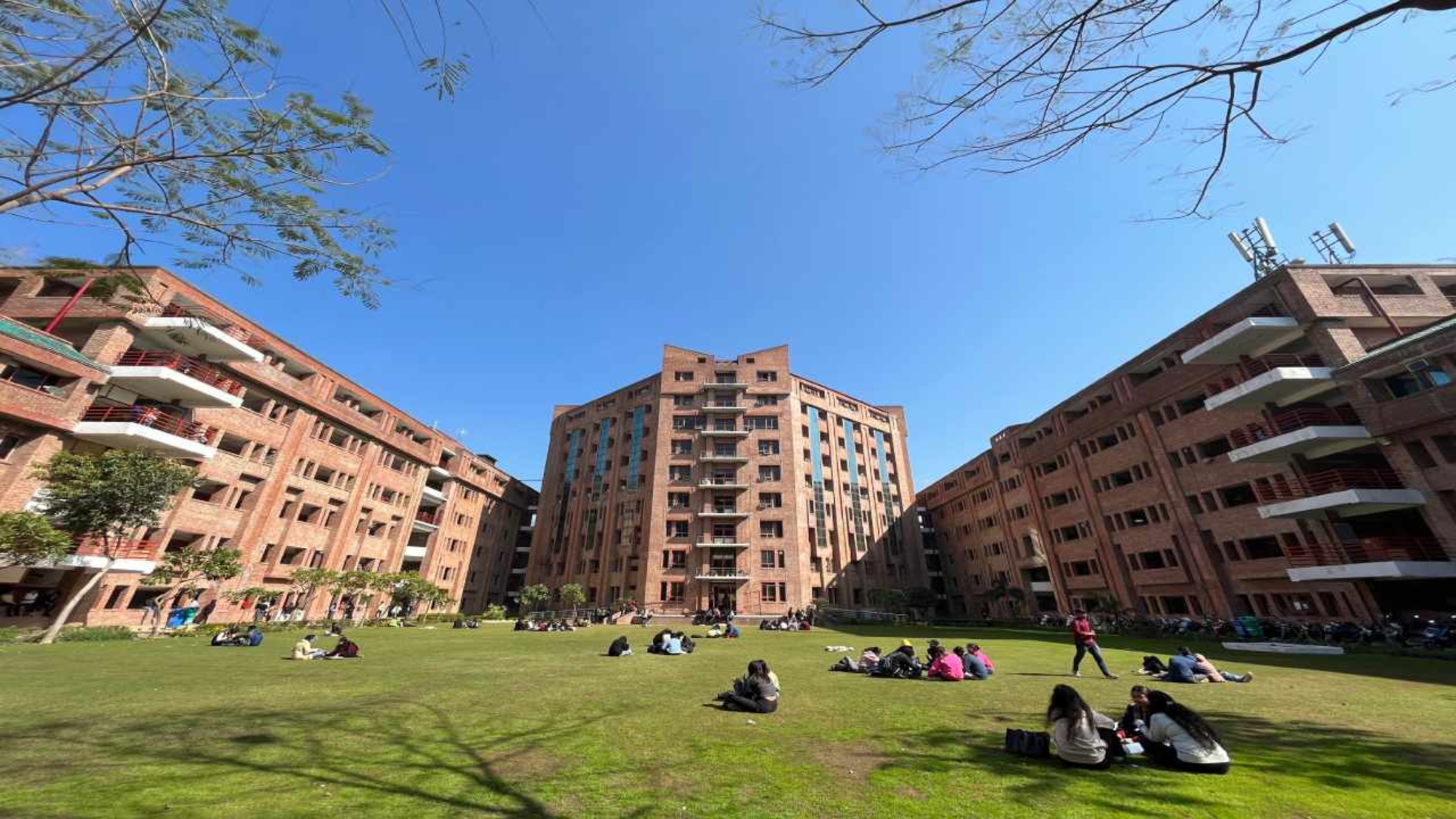 Sandip University Sijoul college image