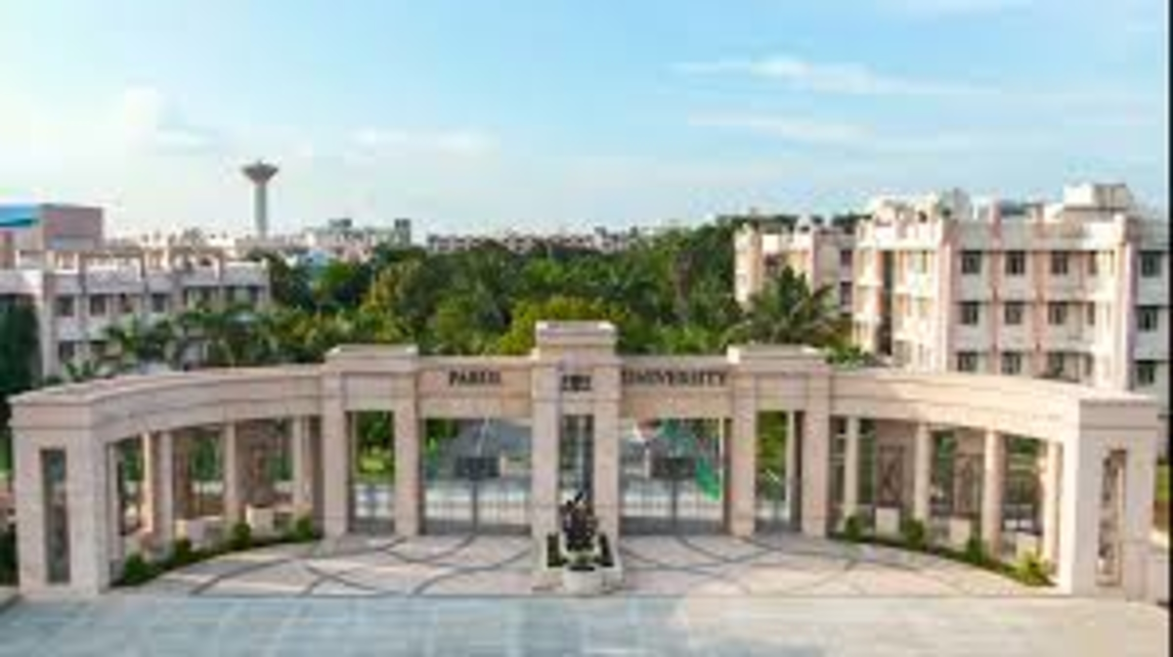 Parul University college image