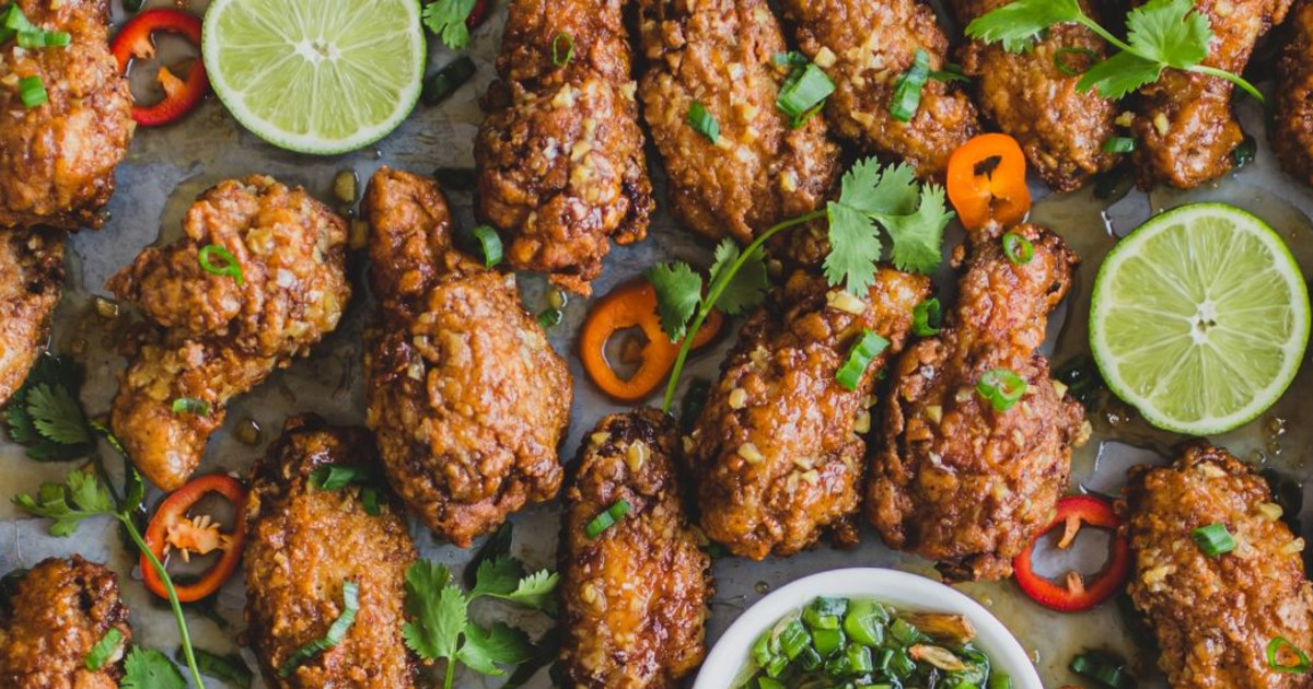 How To Make Golden Chicken Wings At Home – Hollywood Life