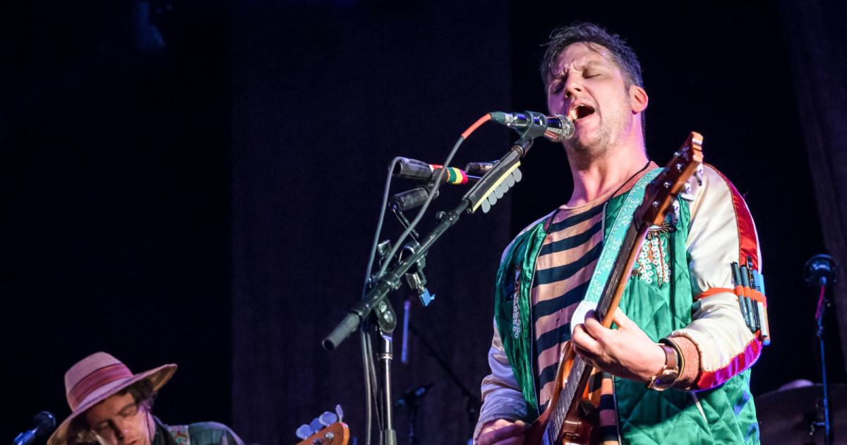 PHOTO GALLERY: MODEST MOUSE