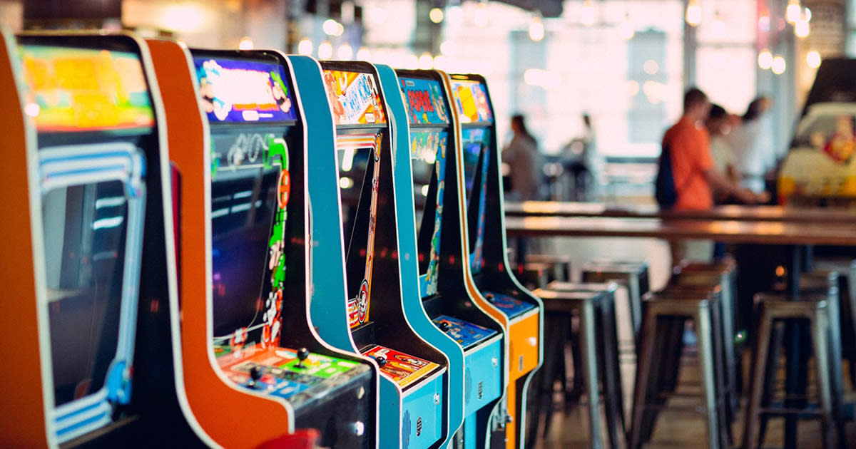 Indy's Best Arcade Bars
