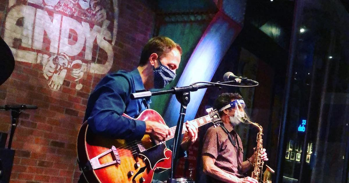 Where To See Live Music & Concerts In Chicago D...