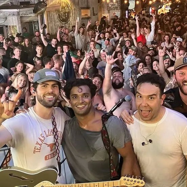 Sachin & the Porch