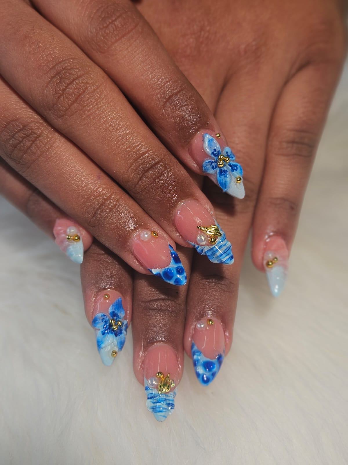 Sugar Coat Nails gallery photo 3