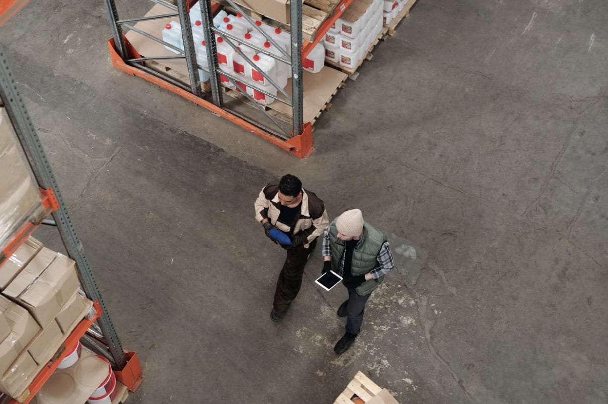 The Algorithms Behind the Warehouse: What Automated Storage Systems Teach Us About Efficient Systems Design