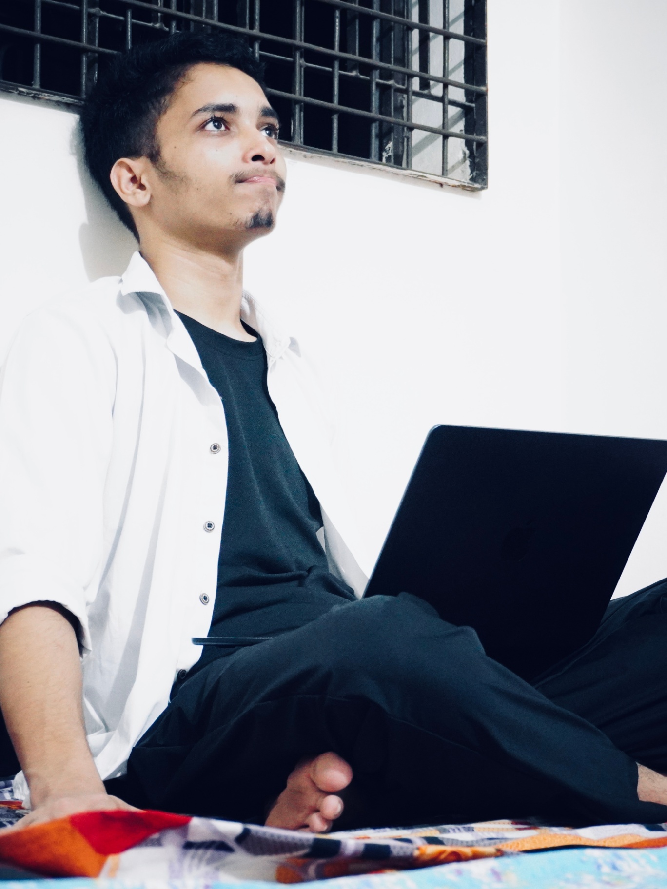A Quiet Moment of Focus — Shakil Ahmed (@shakilxvs)