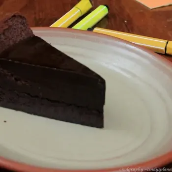 Chocolate Moist Cake