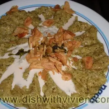 Kashk o Bademjam