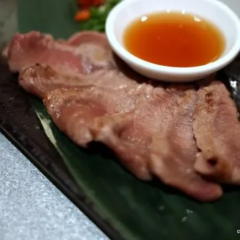 Gyuniku Tataki