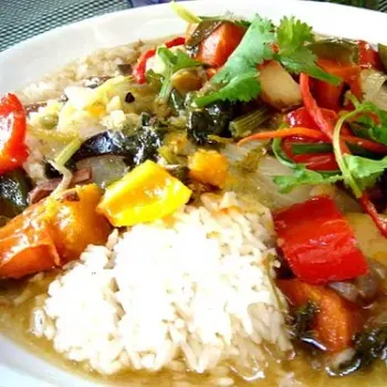 Rice With Veges And Drenched In Sweet Seafood/Meat Stock