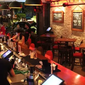 Racks Bar & Baby Backs