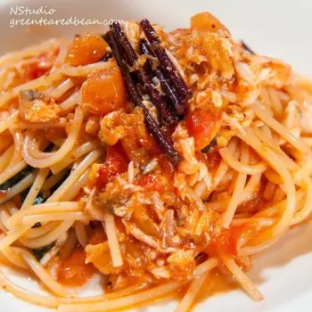 Spaghetti Tomato Sauce with Wild Rice with Sea bass and grilled vegetables