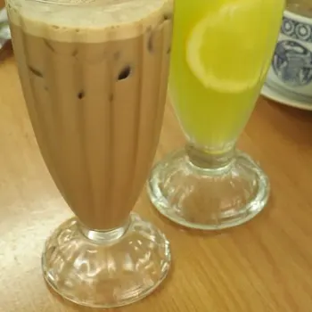 Iced White Coffee (RM2.80) & Sugar Cane Lemon (RM2.50)