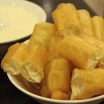 
Yau Cha Kueh