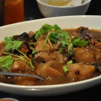 Pong Teh Chicken