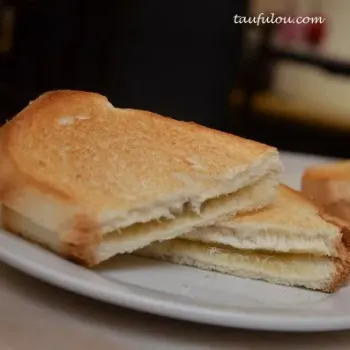 Toasted Sliced Bread with Butter & Kaya