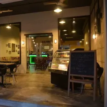 KalamaZoo Cafe