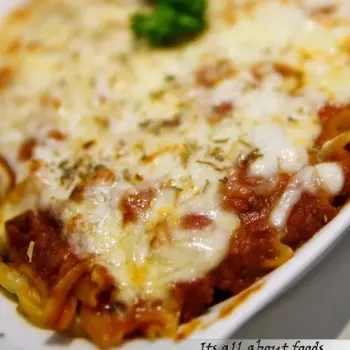 Bolognese Baked Cheese