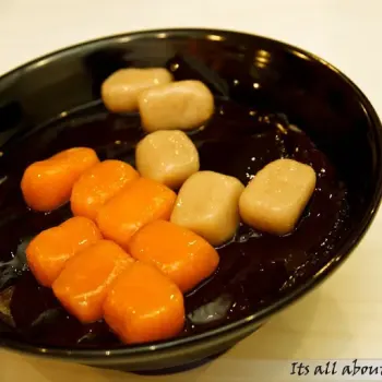 Grass Jelly Ice Series + Grass Jelly + QQ Taro + Black Creamer