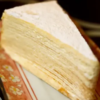 Vanilla Flavor Mille Crepe
