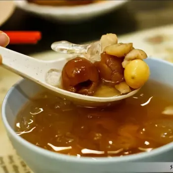 Cheng Bou Liong (清补凉)