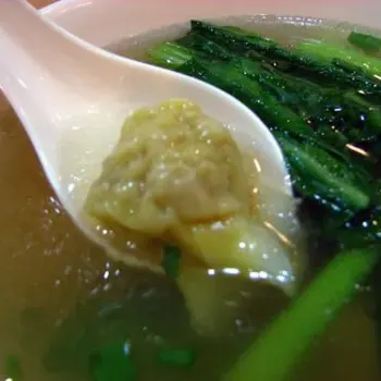 Prawn wantan soup