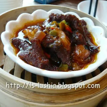 Steamed Chicken Feet