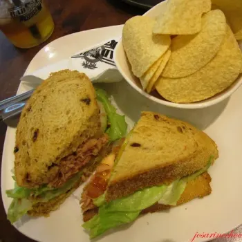 Tuna Sandwich