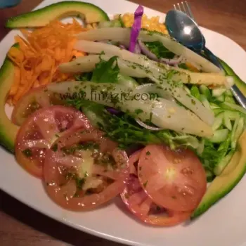 Paysanne Salad