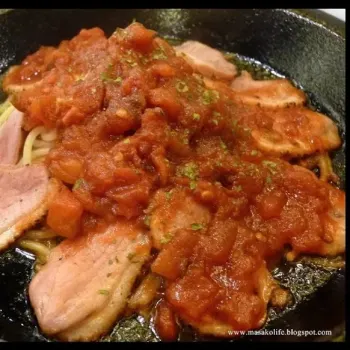 Smoked Duck Spaghetti in Thai Lemon Cream Sauce