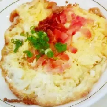 Fried Egg with Tomato