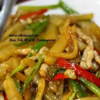 Stir Fried Rainbow Xue Lin　七彩雪莲果