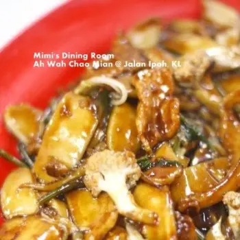 Fried Rice Cake (Fried Pek Ger)