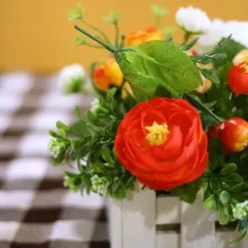 Flowers decor on each table.