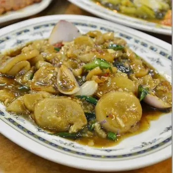 Vietnamese style Stir-fried Brinjals with Dried Shrimps