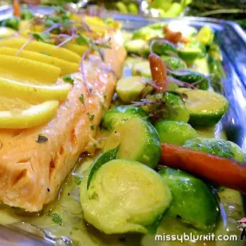 Baked Salmon With Lemon Thyme