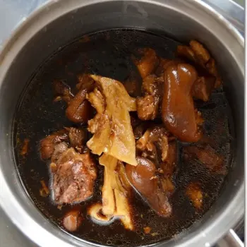 Pork Trotter Soup