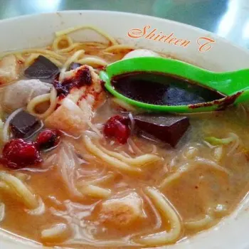 Curry Mee