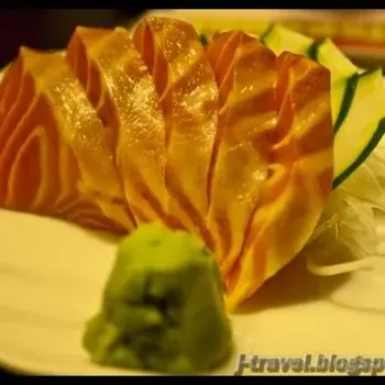 Salmon Sashimi