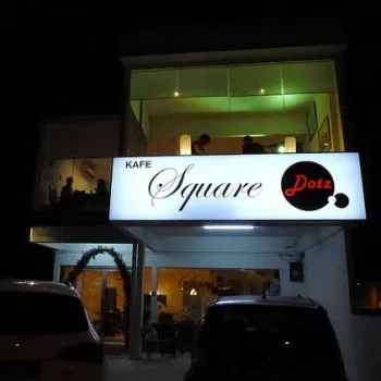 Square Dotz Cafe @ SS2
