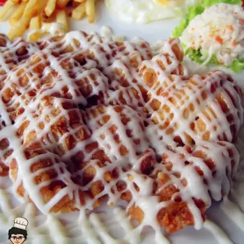 Salad Chicken Chop 沙律鸡扒