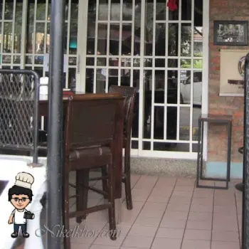 Star Village Western Food