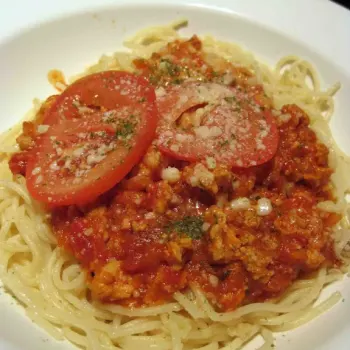 Spaghetti Chicken Bolognese 