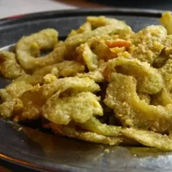 Stir fried salted eggs with bitter gourd