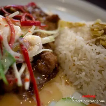 Special Salad Chicken Chop Rice